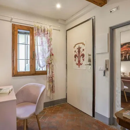 Sangallo Suite-hosted By Sweetstay Apartment
